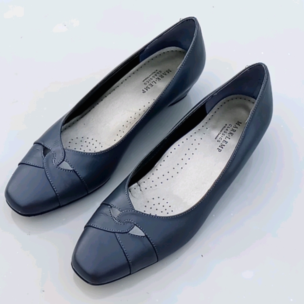 Mark Lemp Classics Beauty Leather Square Toe Flats